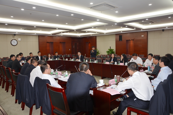 �ܳа���������������2016����Ա����̸
