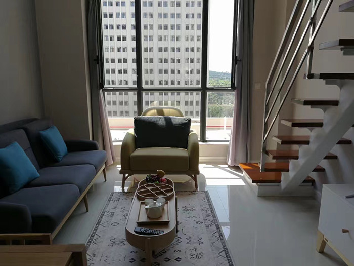 �����³�Ԣ��loft��Ԣ���巿ʢ��