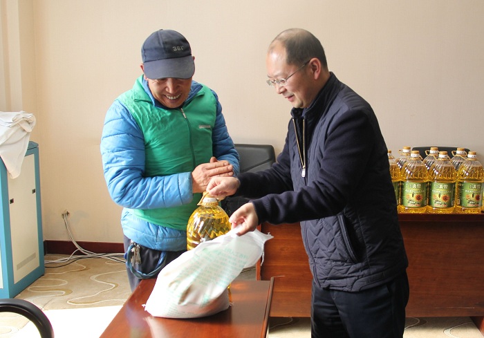ʡ�ܹ����������Ź���ο����ҵ��˾һ��Ա��