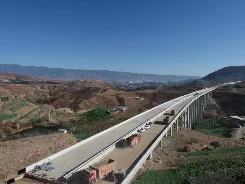 ���׸���һ����ʵ��ȫ��ת��